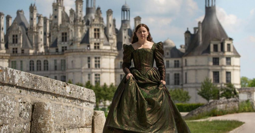 L’attribut alt de cette image est vide, son nom de fichier est serpentqueenchateau-1024x536.jpg.